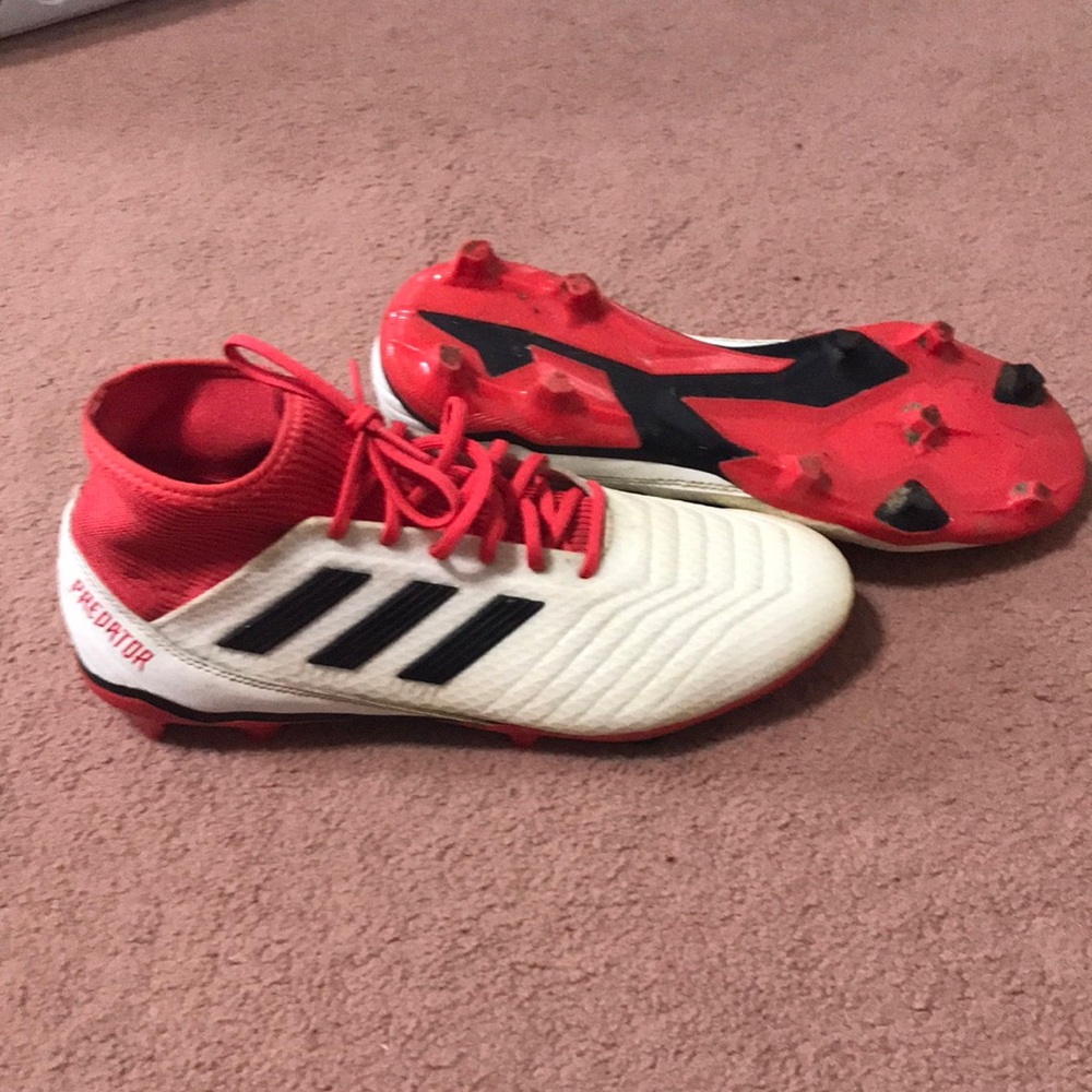 Adidas soccer cleats, mens size 11